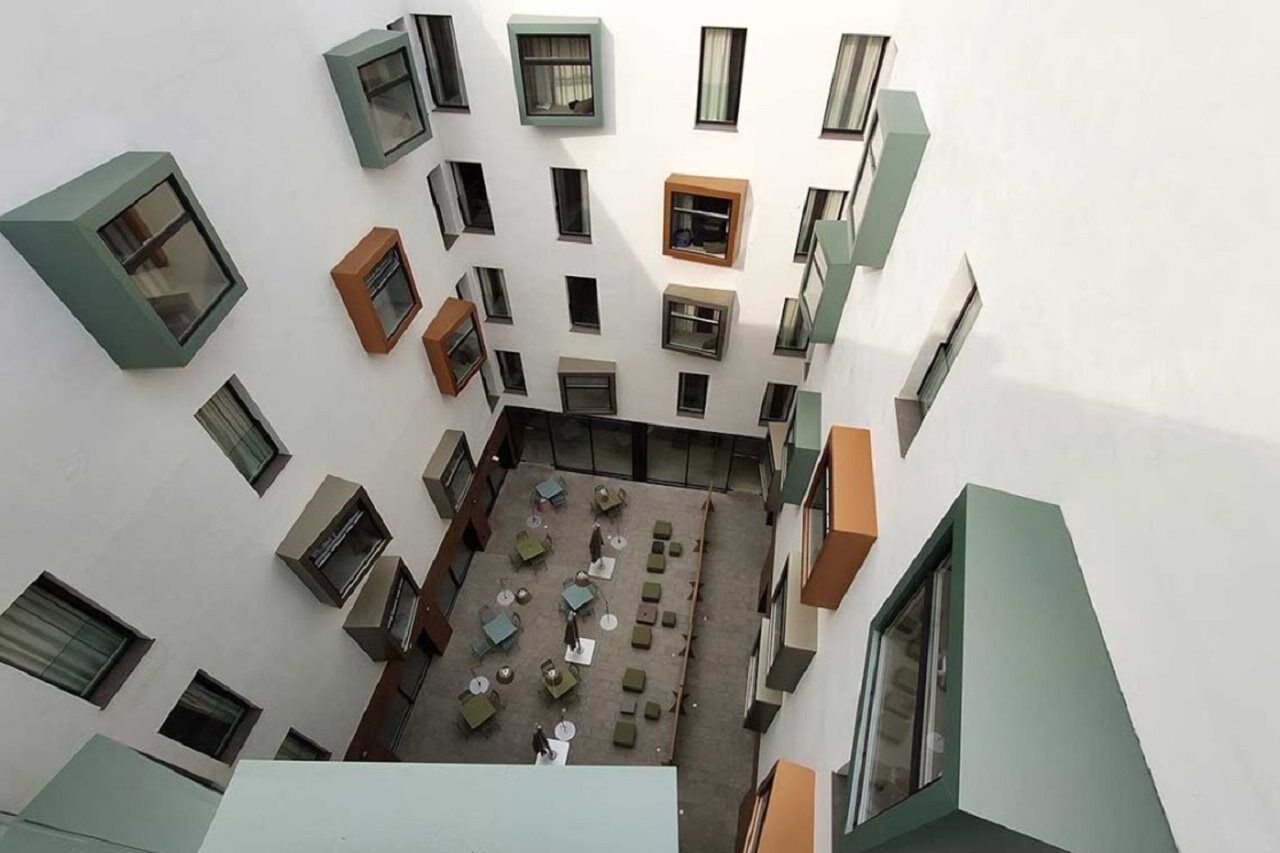 Hotel Macià Kubb Séville